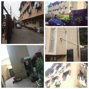 21 ROOMS ENSUITE HOUSE FOR SALE AT ALAUSA - CALL 07017322039